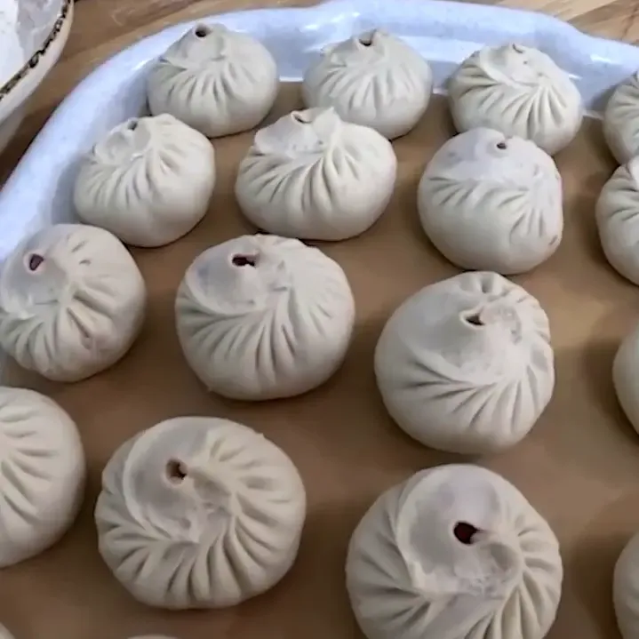 Буузы похожи на юрты