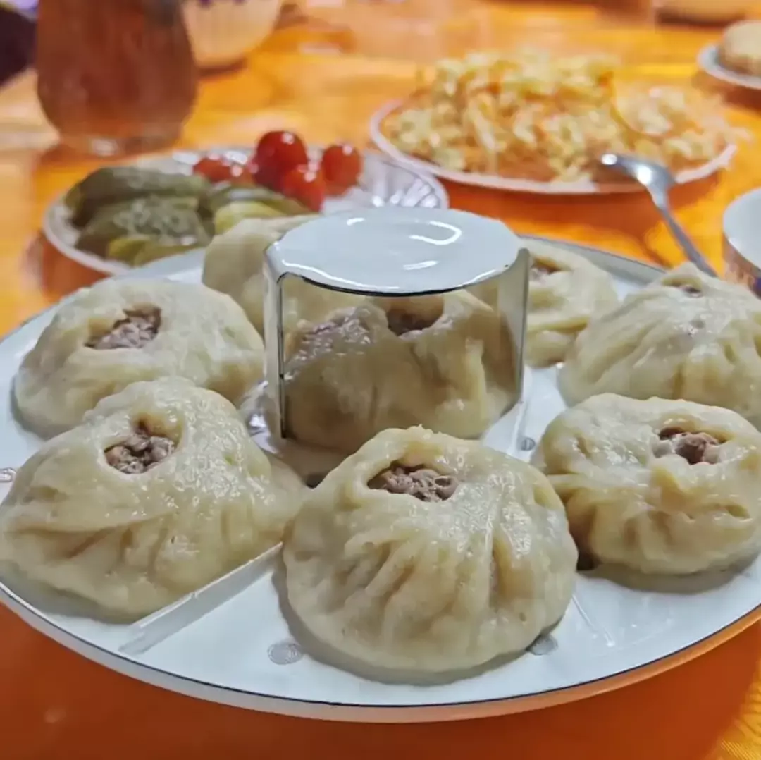 Горячие буузы — настоящее сокровище бурятской кухни