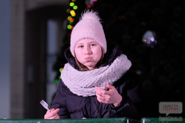 Соревнования по скоростному поеданию пельменей