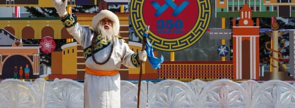 «Сказочный Сагаалган» и «Буузын Баяр»