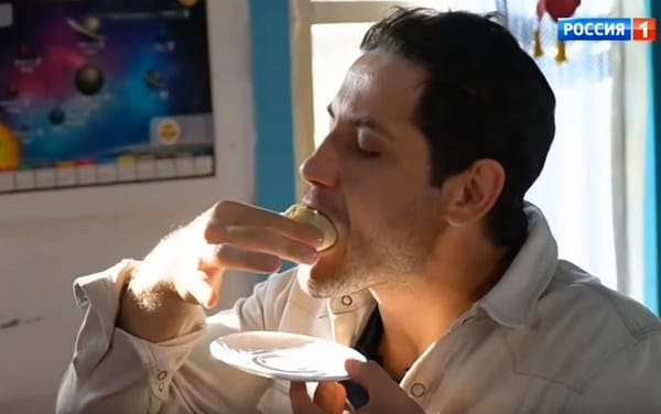 Макс есть буузы