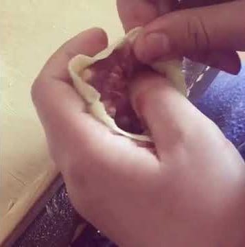 Профессианальная лепка бурятских бууз